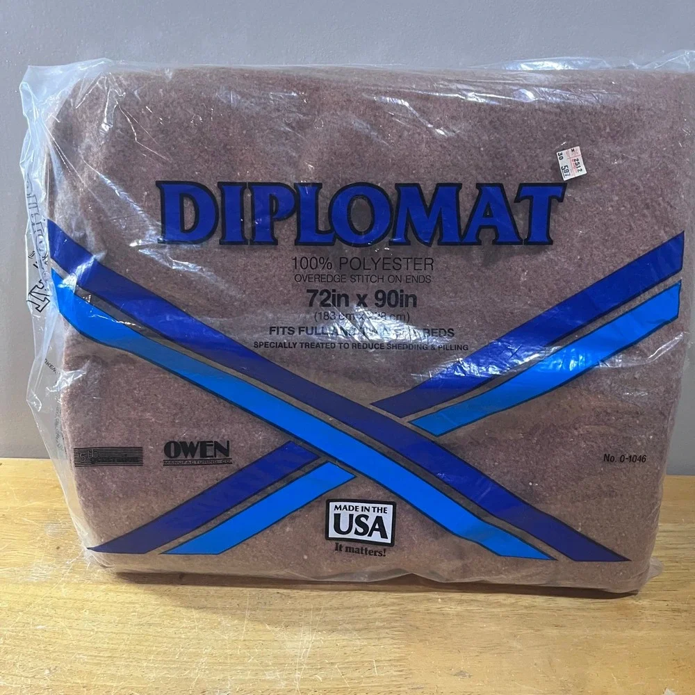 Vtg Diplomat Owen Blanket Chocolate Brown 72x90 Full Twin‎ 100% Polyester USA